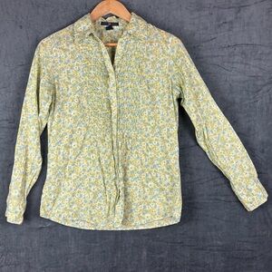 GAP Women’s sz S Floral Button Down with pin tuck detail and pearlescent buttons
